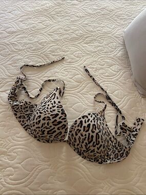 Shade & Shore Leopard-Print Swim Bra - Beige & Black